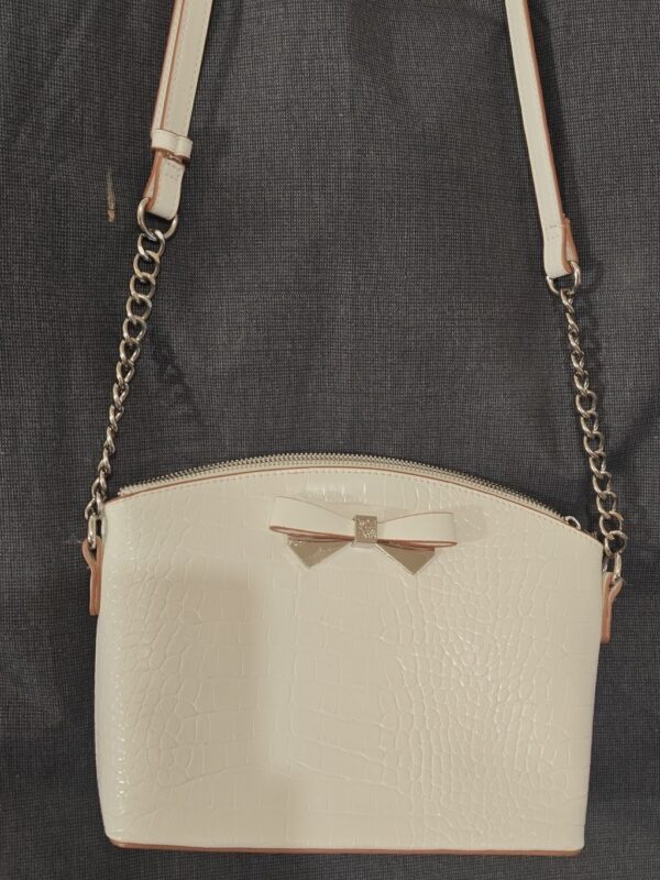 Ann Klein crossbody purse